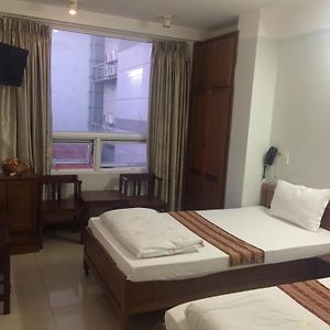 One Star Hotel